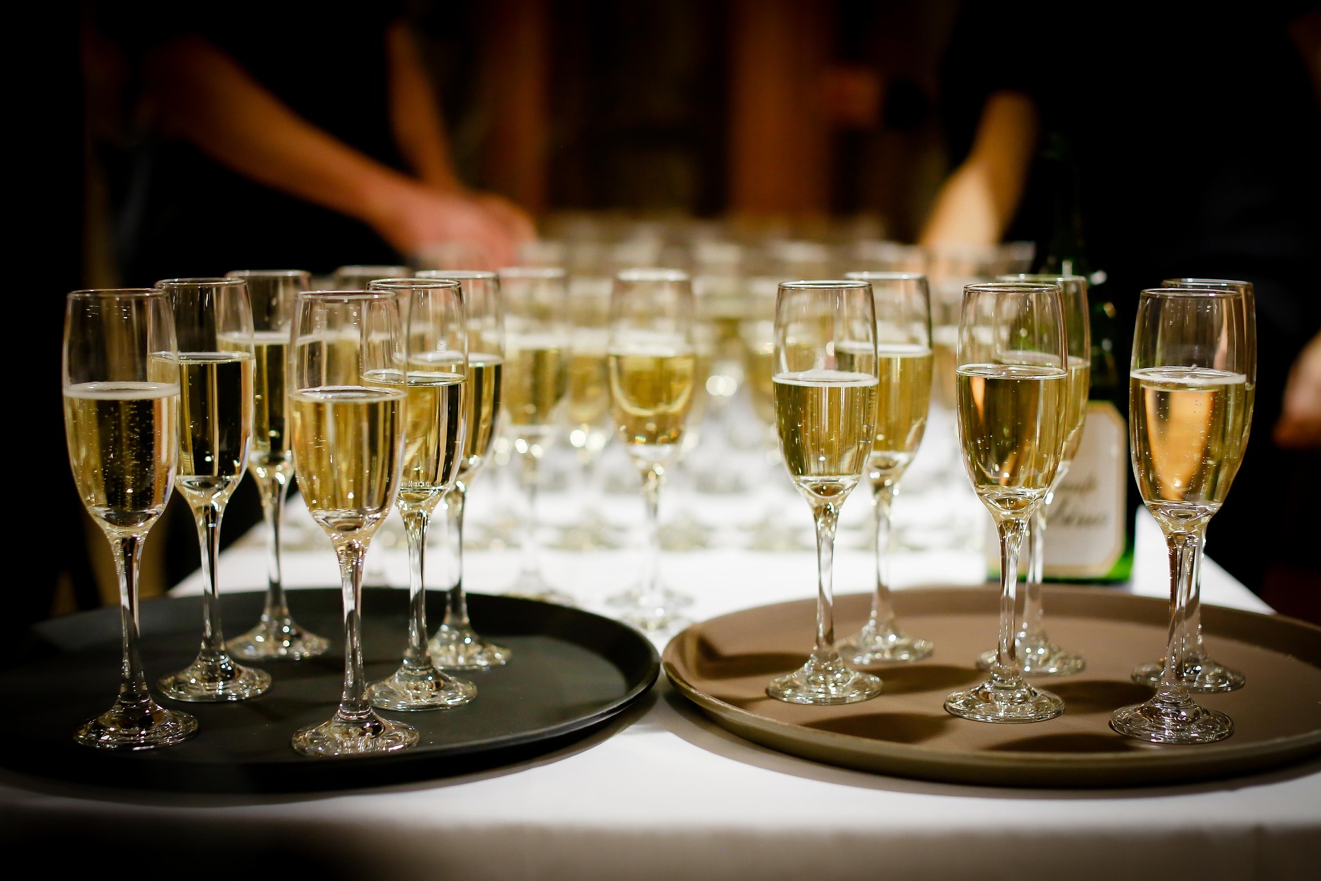 drinks-ge7f04de05_1920